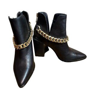 Steve Madden Tranquil Ankle Leather Boots Black Gold Chain Accent Women's Sz 6 M